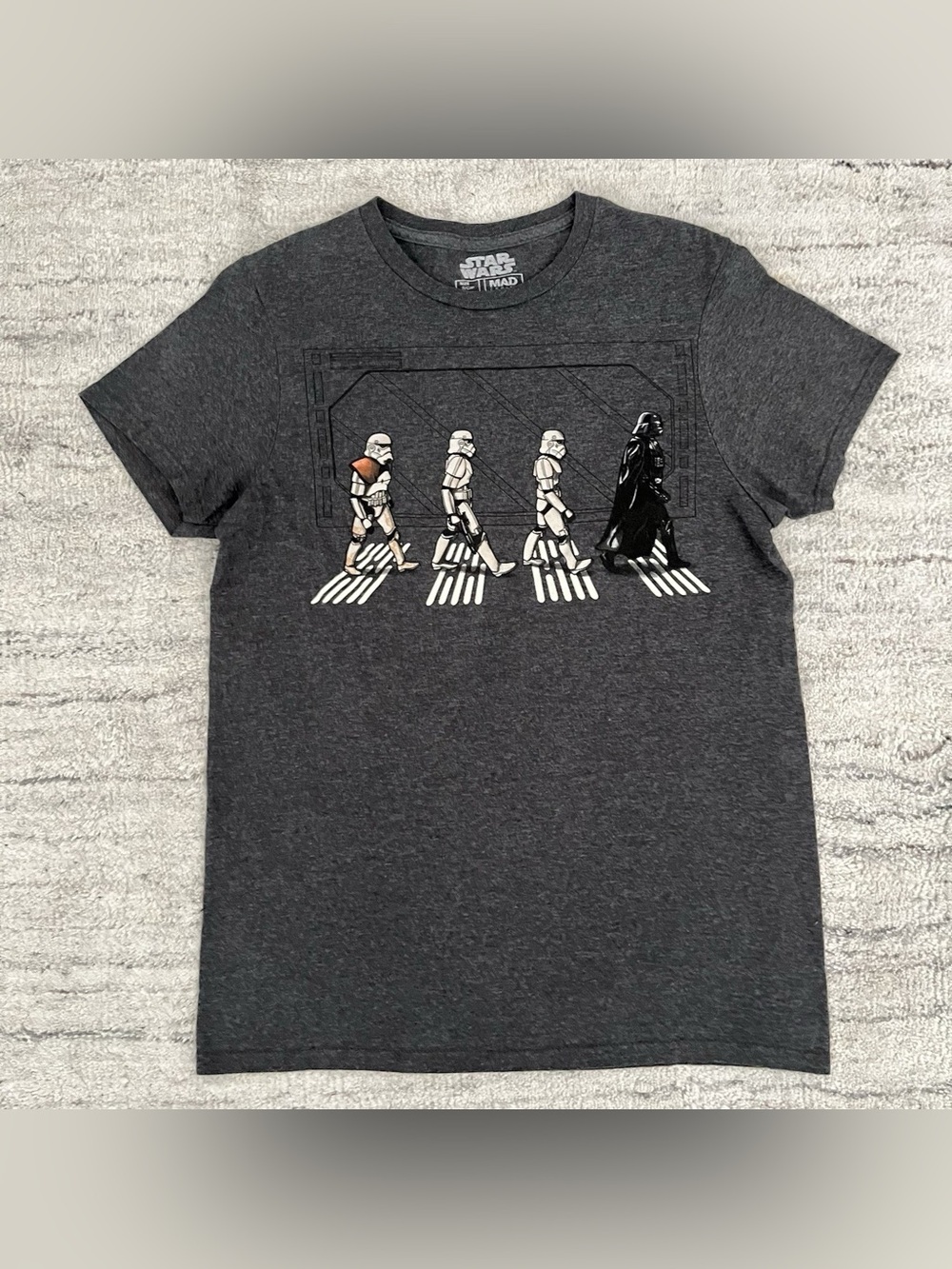 Star Wars Death Star Beatles Abbey Road Women's Gray T-Shirt Size S Mad Engine